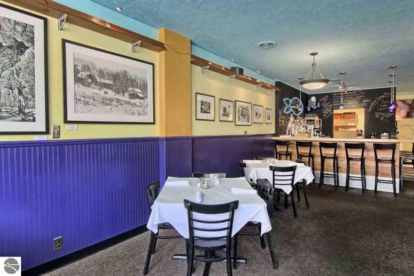 320 Main St, Frankfort, MI 49635